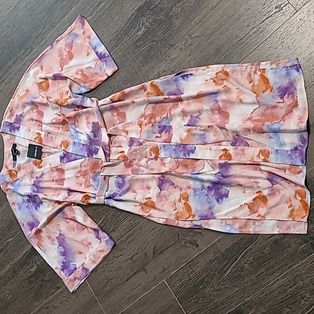 NWT FOREVER 21 Tye-dye Robe Size Medium